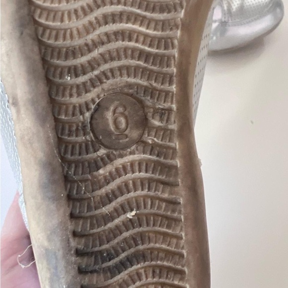 Futuristic Silver High-Top Sneakers with Black Laces with orthopedic heel - Picture 5 of 5